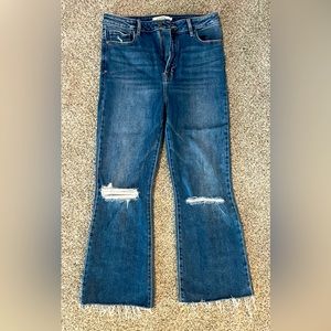 Hidden jeans. Wide leg. Size 31.